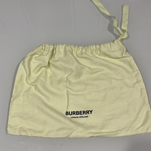 BURBERRY Kids’ Bowling Check Canvas Crossbody Bag *NWT* - Picture 11 of 12